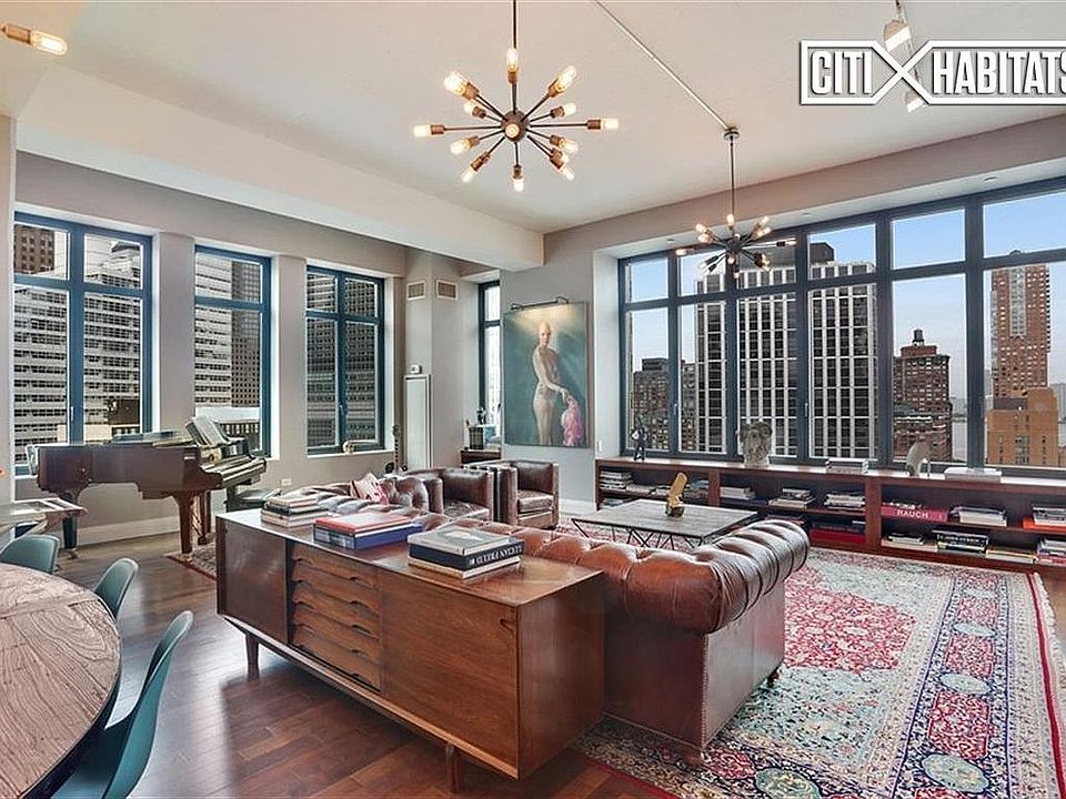1st image of 139 Reade St Unit 14-A