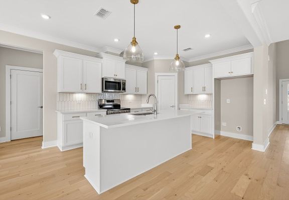 5th image of 2204 Winterdale Dr Lot 272