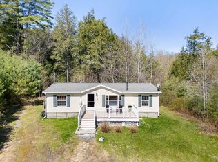 12 Autumn Gem Drive, Dummerston, VT 05301