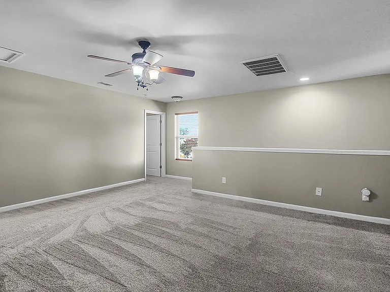 153 Hamilton Grv — Photo 24