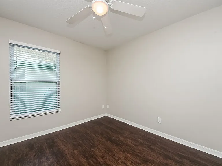 2143 Mallard Creek Cir — Photo 14