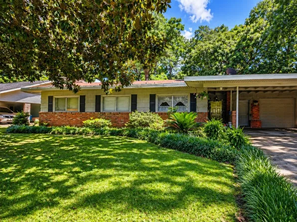 813 Captain Shreve Dr, Shreveport, LA 71105