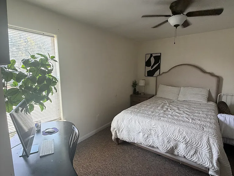 725 Lazy Crest Dr — Photo 13