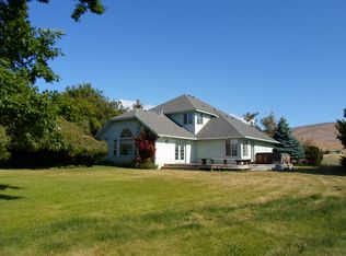 181 Carvo Rd, Yakima, WA 98908