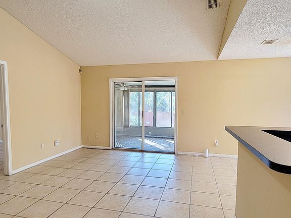 4th image of 4010 SCOTT WOODS Drive S