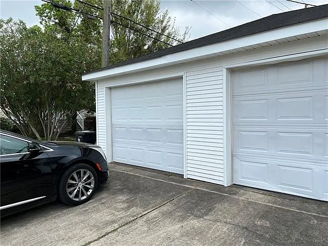 6377 Canal Blvd — Photo 12
