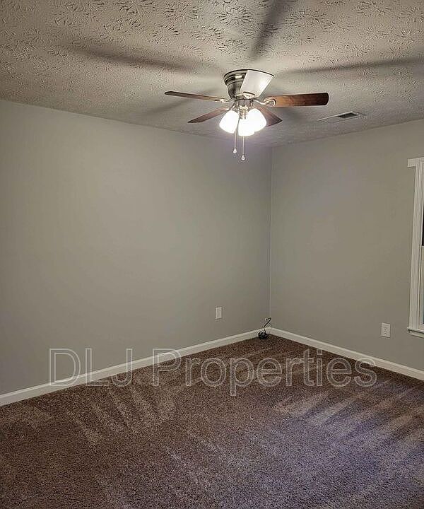 1025 Center St Sevierville, TN Zillow Apartments for Rent in