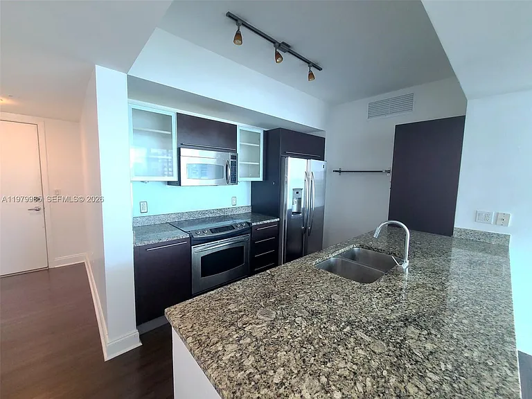 951 Brickell Ave #3710 — Photo 5