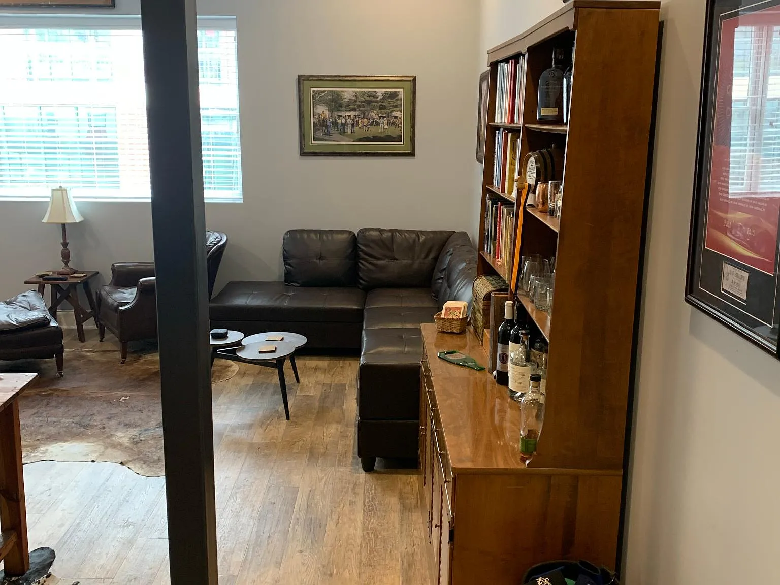 1 bed, 1000 sqft, $1,300 — Photo 2
