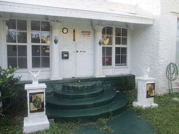 5th image of 424 Riverview Blvd