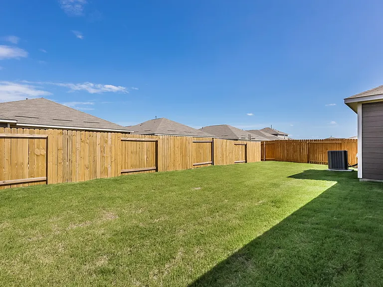 309 Julian Davis Dr — Photo 15