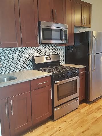 2nd image of 100 Ralph Ave APT 4L