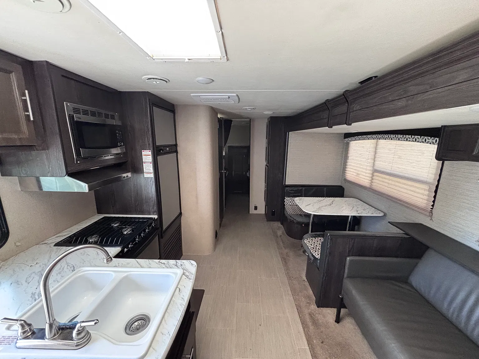 1 bed, $700 — Photo 3