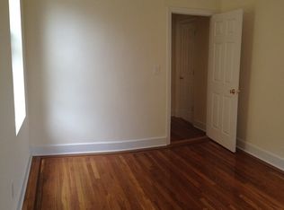 2841 34th St APT 33, Astoria, NY 11103