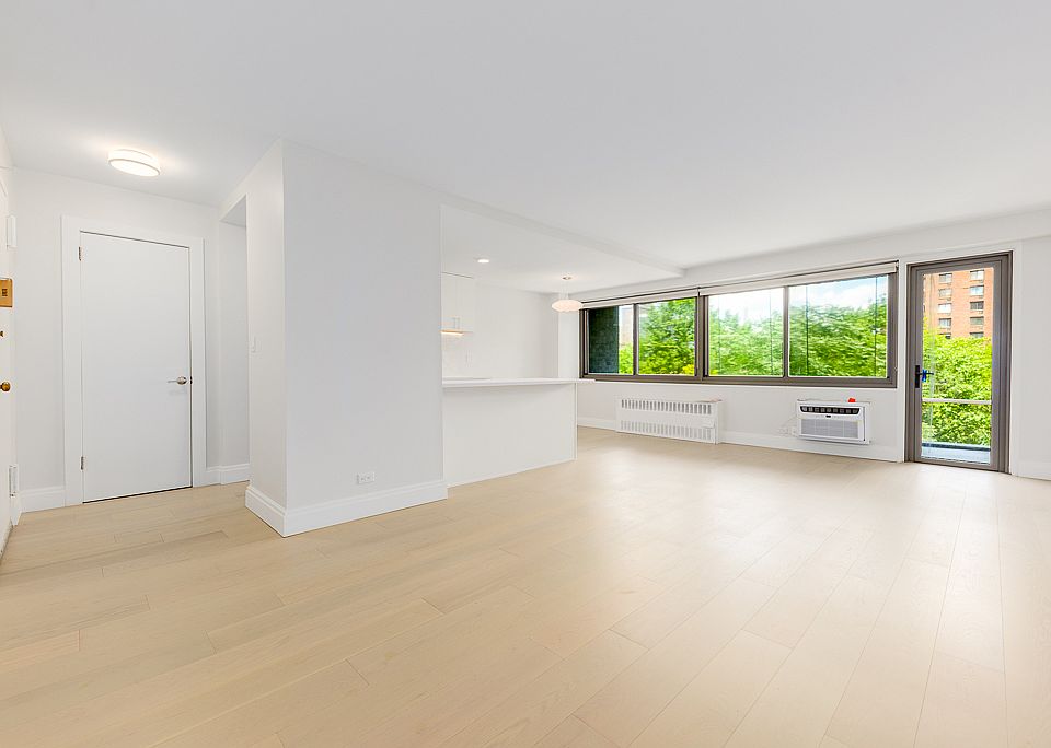 1st image of 120 W 97th St APT 5A