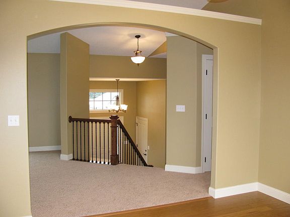 3rd image of 5699 W Prairiewood Dr