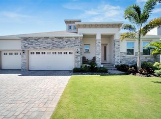 960 Signet Dr, Apollo Beach, FL 33572