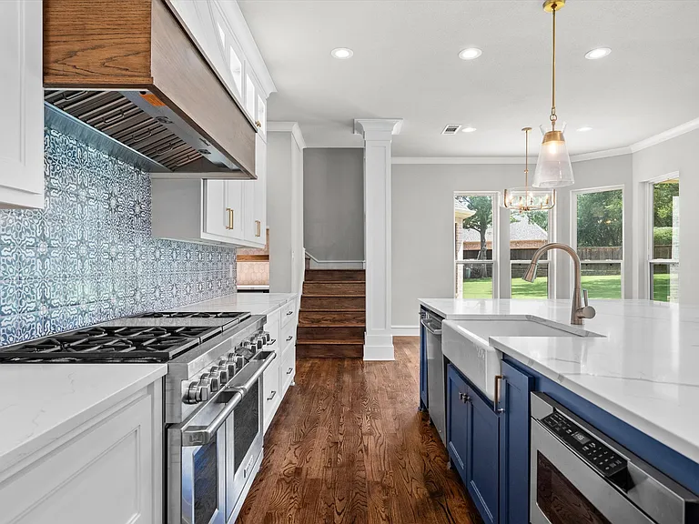 703 Verdun Ct — Photo 18