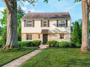 45 S Harding Rd, Columbus, OH 43209