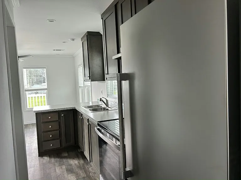 Dade City RV Resort — Photo 122