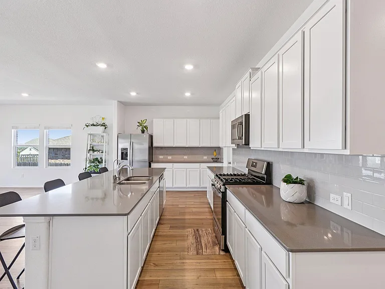 1201 Mallow Rd — Photo 15