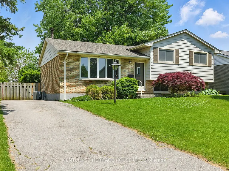 57 Vanbuskirk Dr — Photo 1