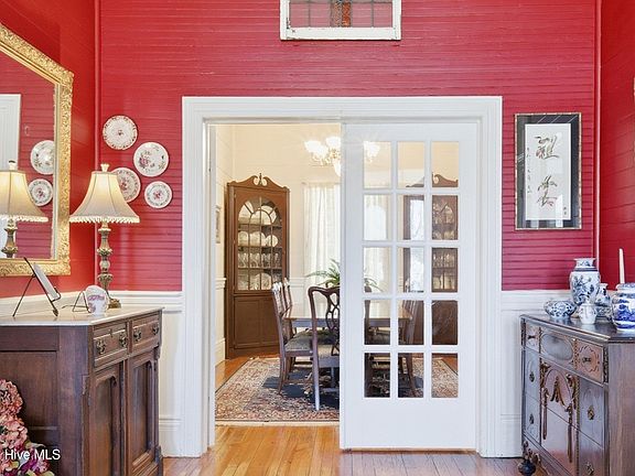 4th image of 103 S Moseley Street