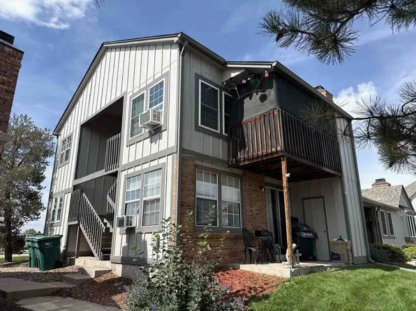 17118 E Whitaker Dr, Aurora, CO 80015