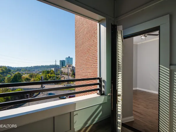 115 Willow Ave #502, Knoxville, TN 37915