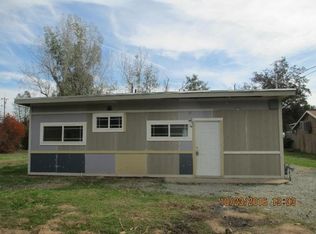 19283 Anna Rd, Anderson, CA 96007