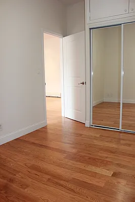 Rented by Realty 2000 Corp | media 34