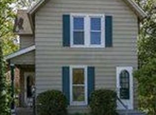 43 School St, Orchard Park, NY 14127