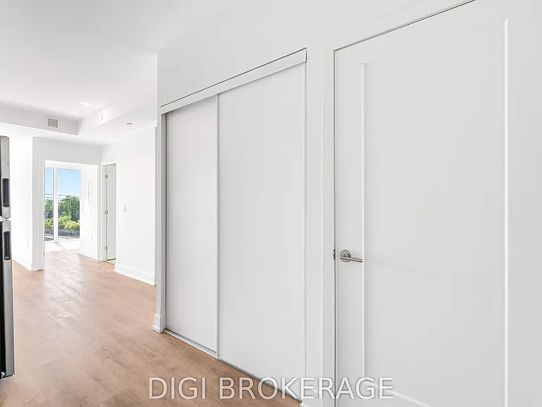 2070 Scott St #604 — Photo 9