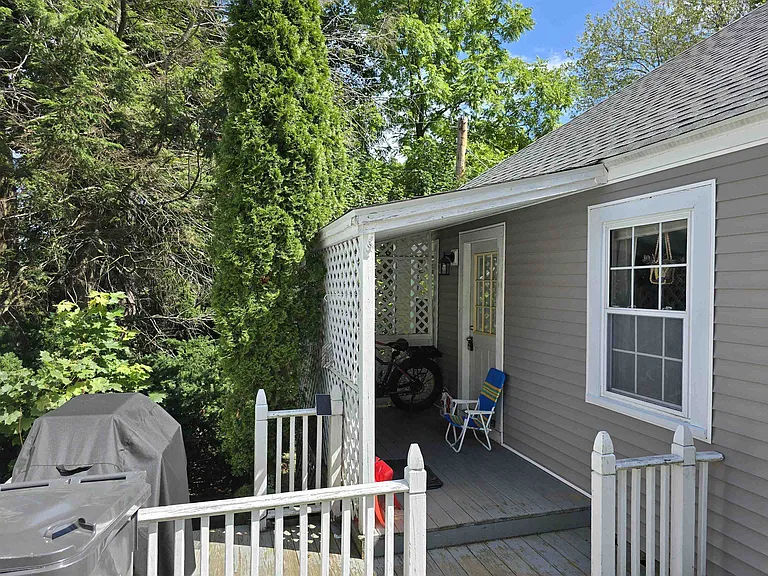 28 Boush St — Photo 3