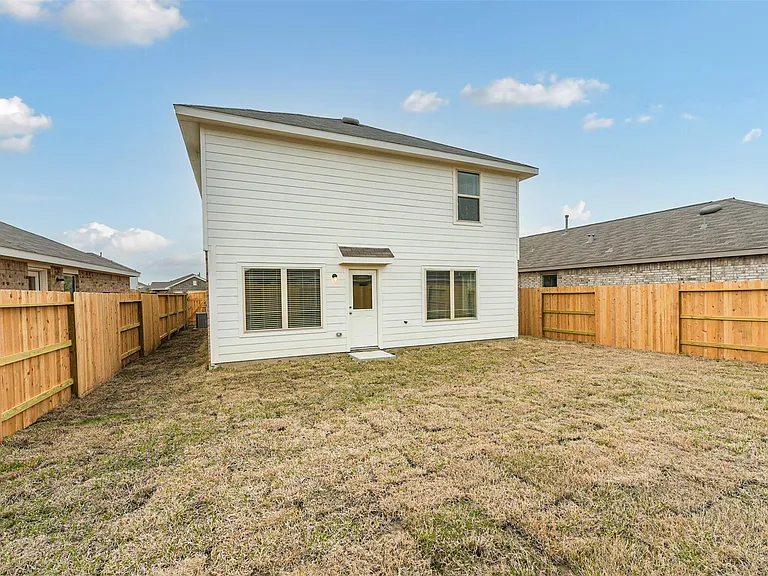 9123 Estes Lakes Dr — Photo 39