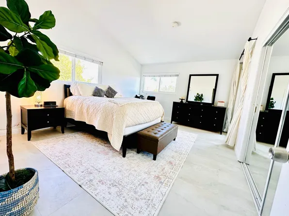 1307 Aviation Blvd #A, Redondo Beach, CA 90278