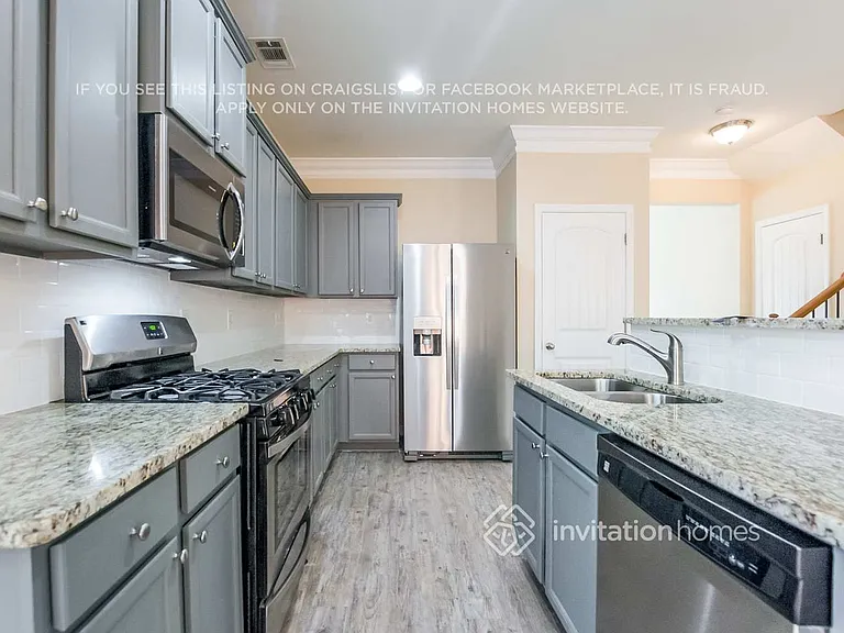 642 Ivy Chase Loop — Photo 7