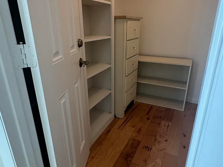 2704 Cardinal Dr — Photo 11