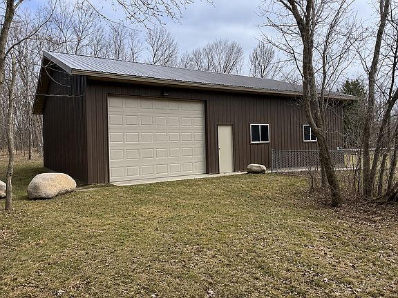 4th image of 35810 Govern Rd