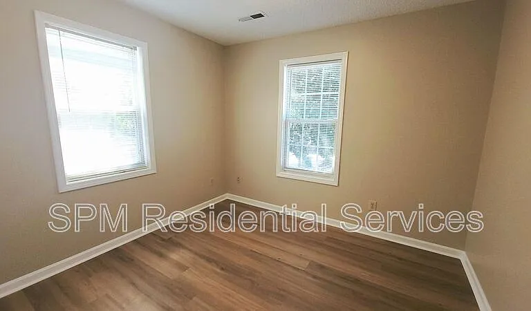 5150 Lampost Cir — Photo 22