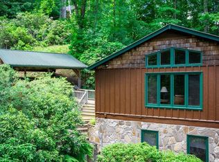 139 Potter Ln, Highlands, NC 28741