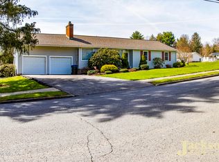 807 Thompson St, Jersey Shore, PA 17740
