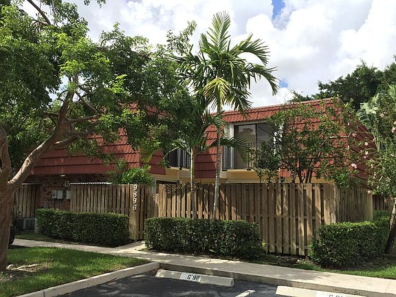 3rd image of 9896 NW 6th Pl