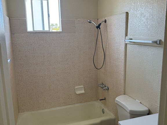 3rd image of 1210 W 104th St #3