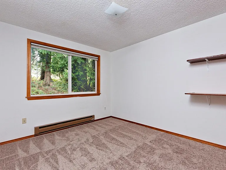4325 Ridgewood Ln NW — Photo 18