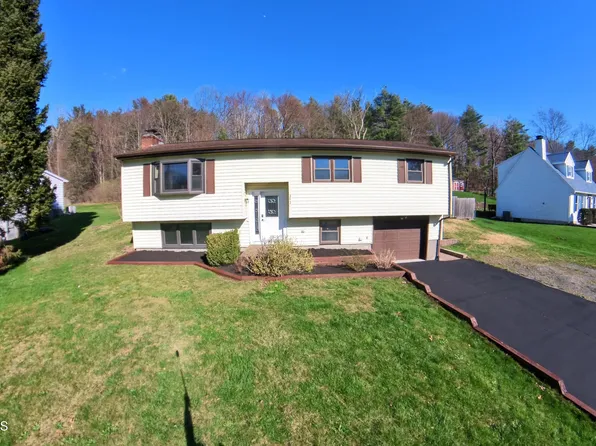 292 Schodack Drive, Castleton, NY 12033