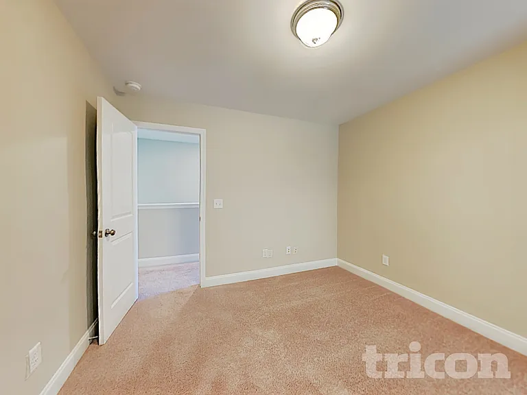 3015 Montrose Ln — Photo 12