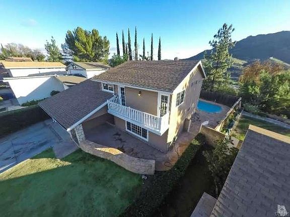 2nd image of 29438 Promontory Pl