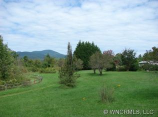 464 Mark Freeman, Edneyville, NC 28792