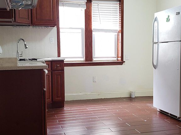 3rd image of 934 78th St Floor 2
